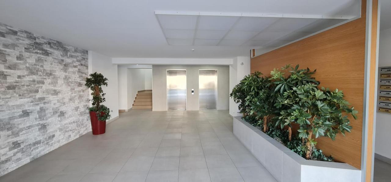 Studio Spatios,Intim+ Loc Parcare Propriu,Vedere Panoramica,Utilat De Lux Bukareszt Zewnętrze zdjęcie